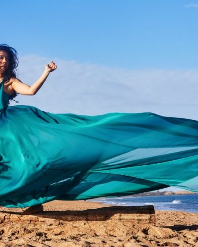 girl-with-blue-dress